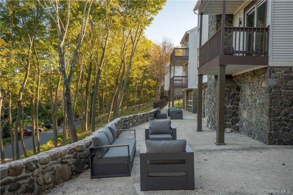 8-12 S Boulevard, Unit #12-102, Nyack, NY 10960 - Photo 31 of 36