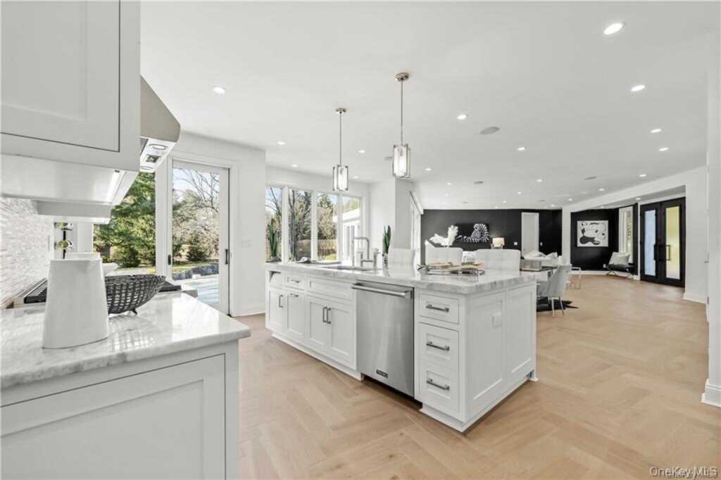 343 Purchase Street, Rye, NY 10580 - Photo 16 of 35