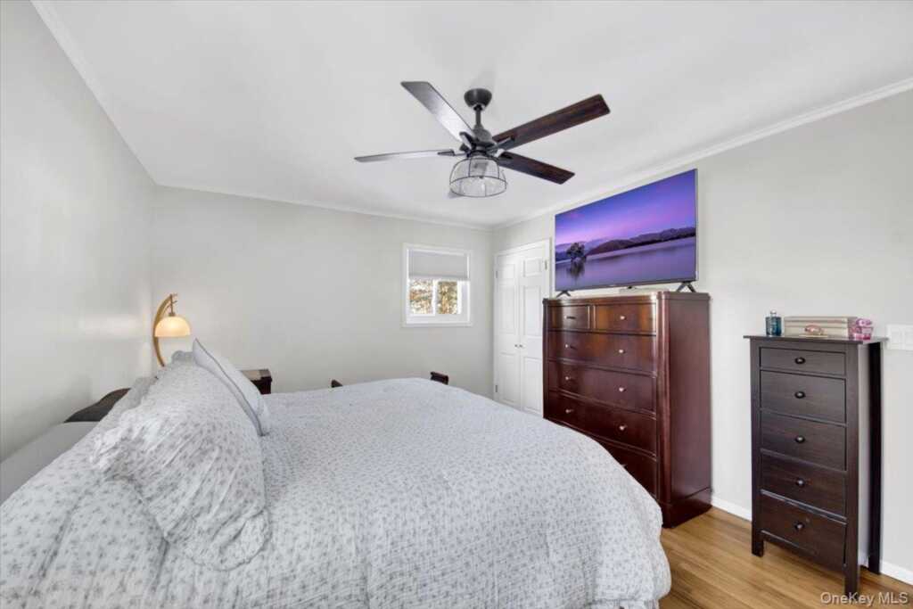 569 Millburn Court, Valley Cottage, NY 10989 - Photo 12 of 26