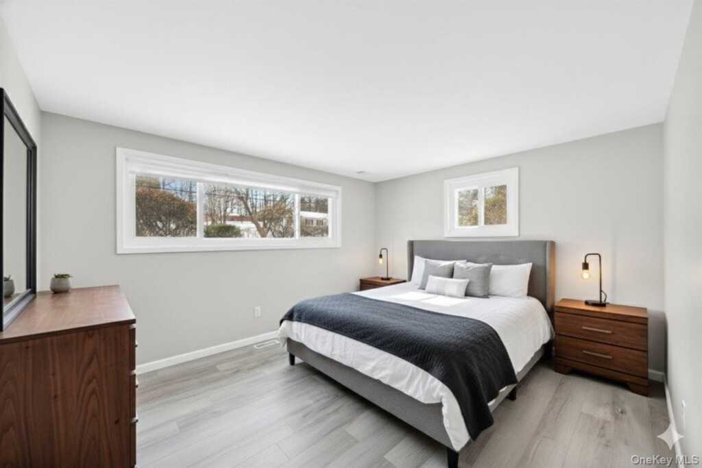 569 Millburn Court, Valley Cottage, NY 10989 - Photo 21 of 26