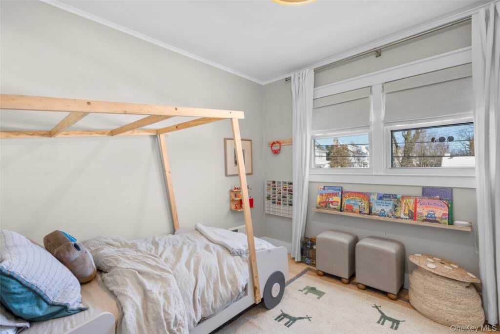 87 Inverness Road, New Rochelle, NY 10804 - Photo 19 of 31