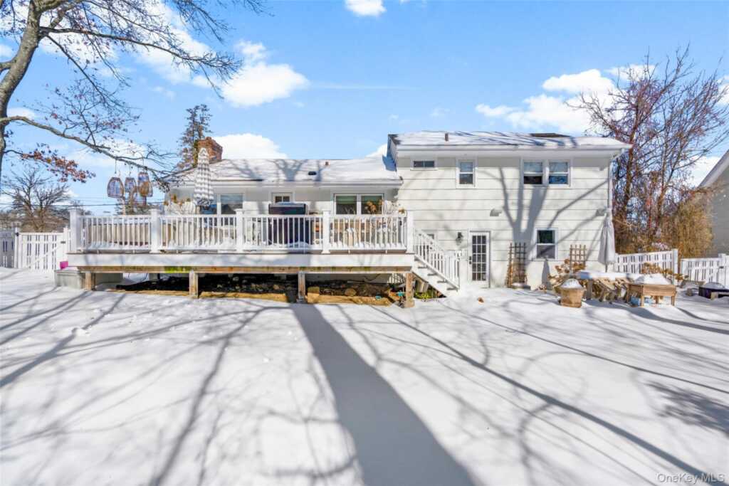 87 Inverness Road, New Rochelle, NY 10804 - Photo 27 of 31