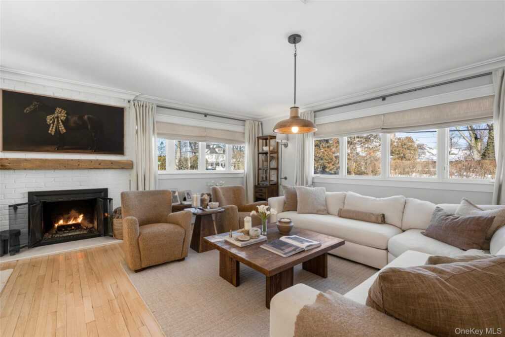 87 Inverness Road, New Rochelle, NY 10804 - Photo 5 of 31