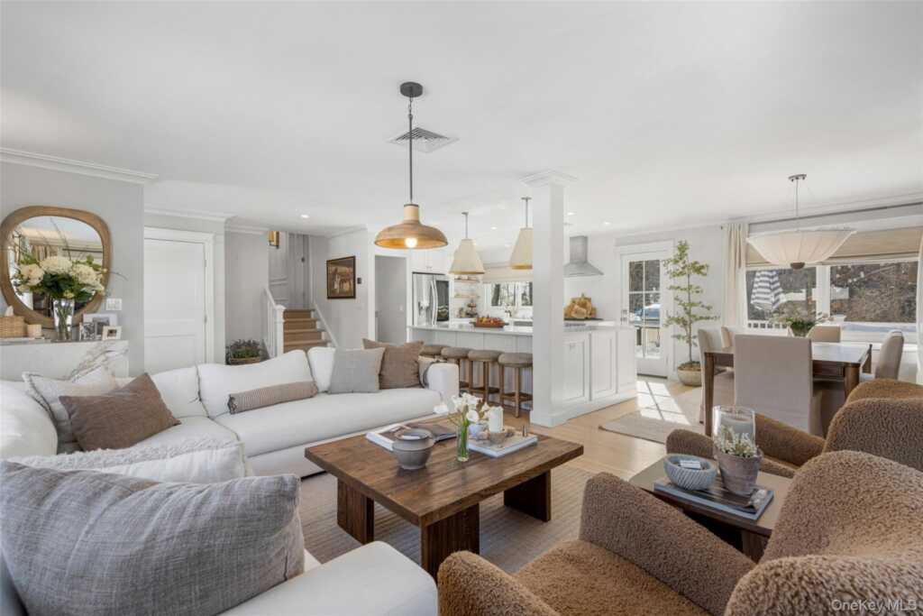 87 Inverness Road, New Rochelle, NY 10804 - Photo 6 of 31