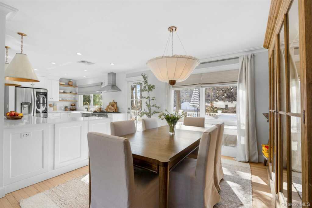 87 Inverness Road, New Rochelle, NY 10804 - Photo 7 of 31