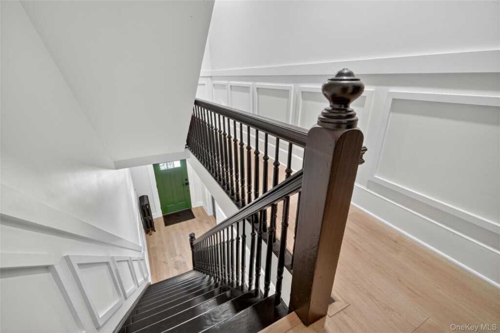 44 Madeleine Avenue, Unit #2, New Rochelle, NY 10801 - Photo 3 of 18