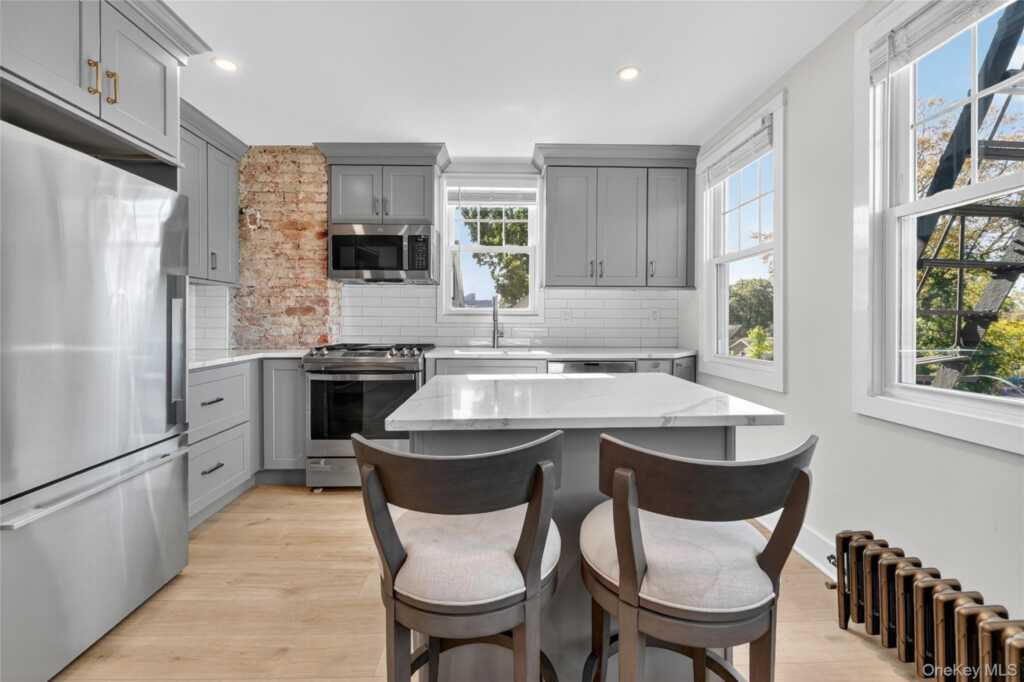 44 Madeleine Avenue, Unit #2, New Rochelle, NY 10801 - Photo 5 of 18