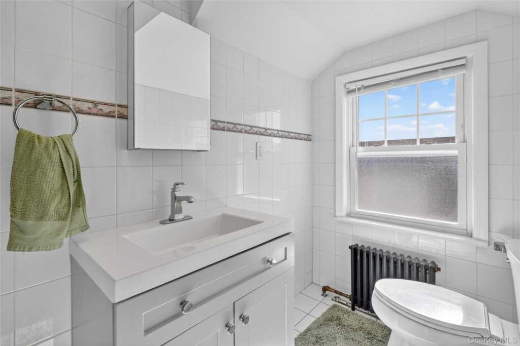 44 Madeleine Avenue, Unit #3, New Rochelle, NY 10801 - Photo 13 of 18