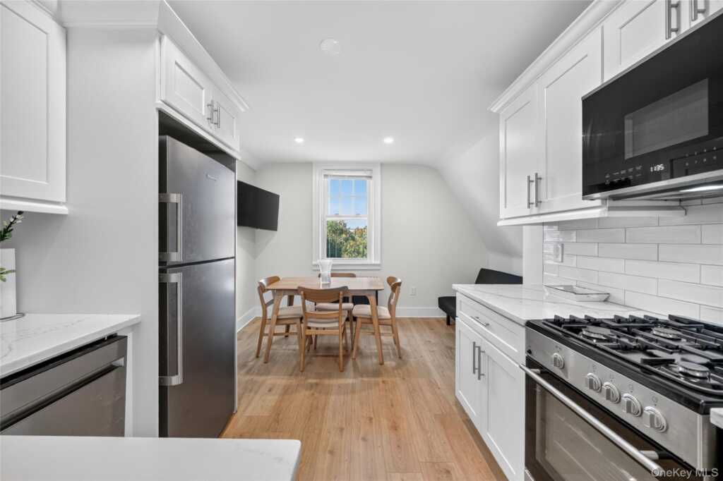 44 Madeleine Avenue, Unit #3, New Rochelle, NY 10801 - Photo 6 of 18