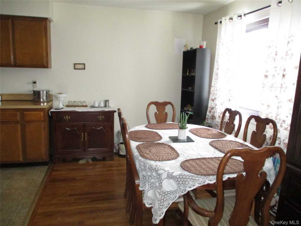 2 W Lawrence Park Drive, Unit #8, Piermont, NY 10968 - Photo 4 of 25