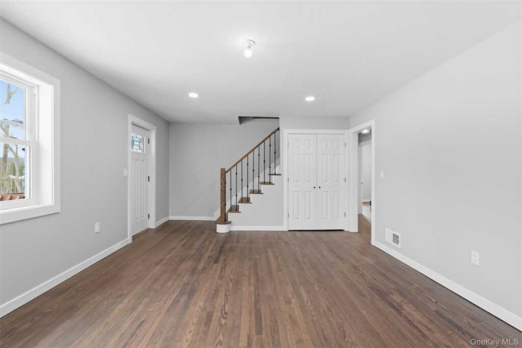 21 Janet Place, Stony Point, NY 10980 - Photo 34 of 47