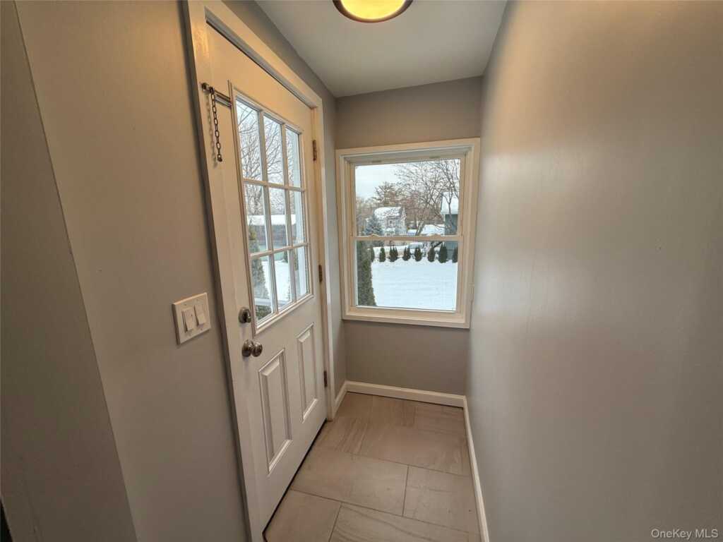 120 Clinton Avenue, Unit #1, Nyack, NY 10960 - Photo 14 of 28