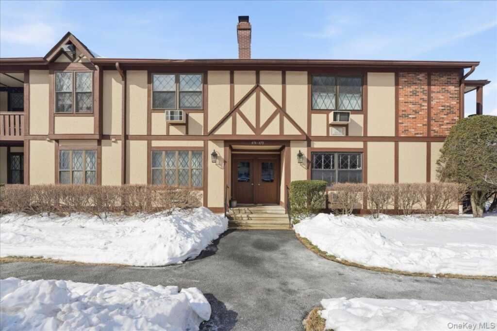 478 Sierra Vista Lane, Valley Cottage, NY 10989