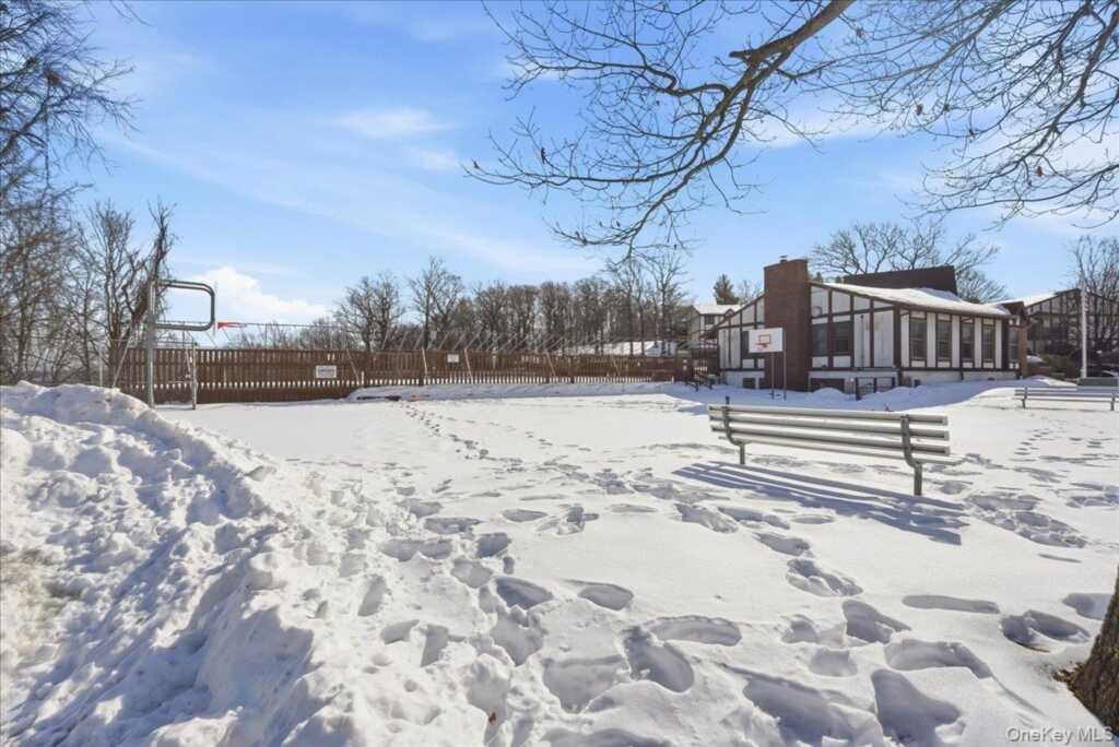 478 Sierra Vista Lane, Valley Cottage, NY 10989 - Photo 21 of 32