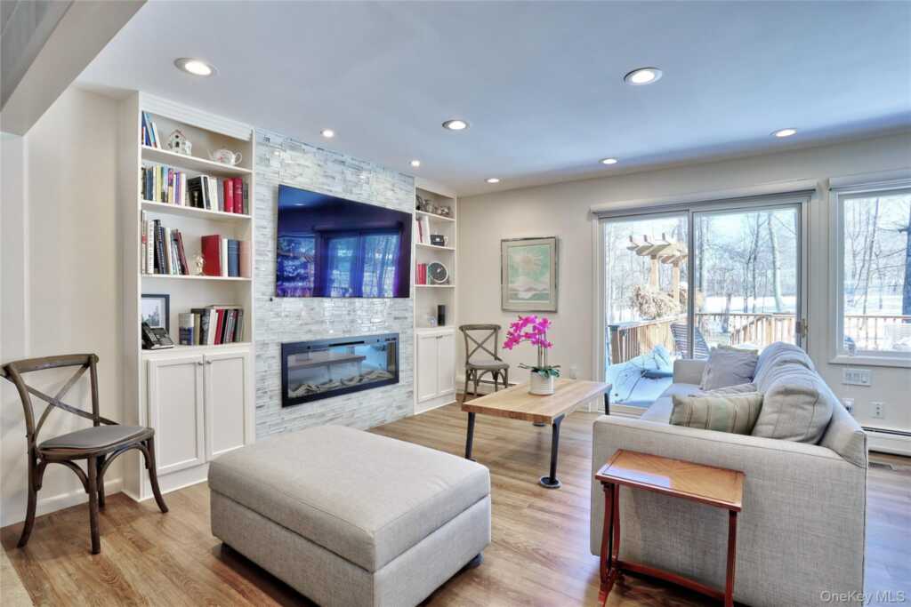 15 Windgate Drive, New City, NY 10956 - Photo 14 of 36