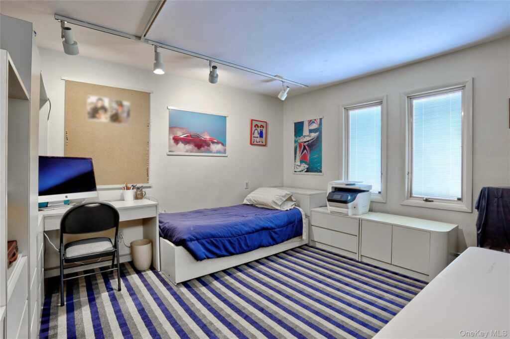 15 Windgate Drive, New City, NY 10956 - Photo 17 of 36