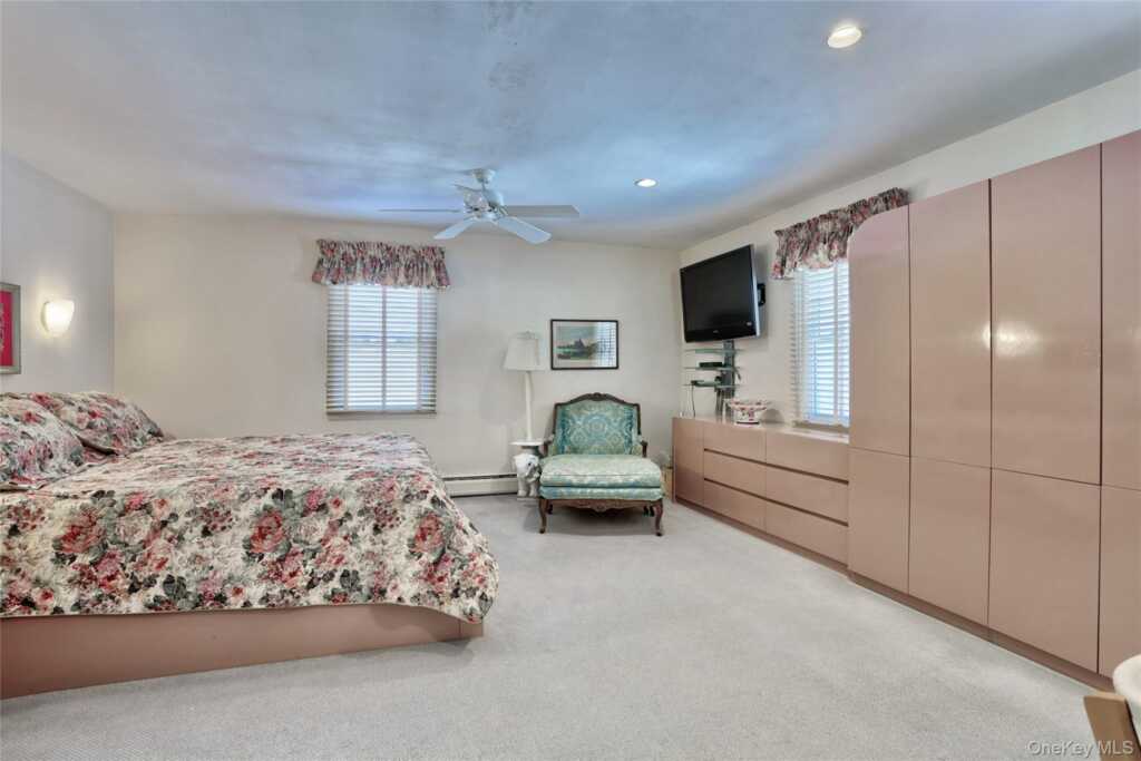 15 Windgate Drive, New City, NY 10956 - Photo 20 of 36