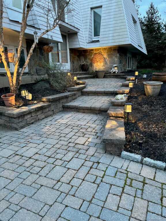 15 Windgate Drive, New City, NY 10956 - Photo 33 of 36