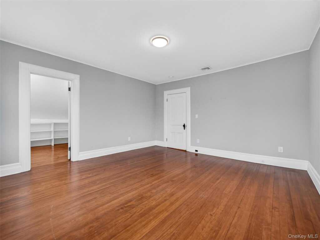 79 Lafayette Avenue, Suffern, NY 10901 - Photo 11 of 22