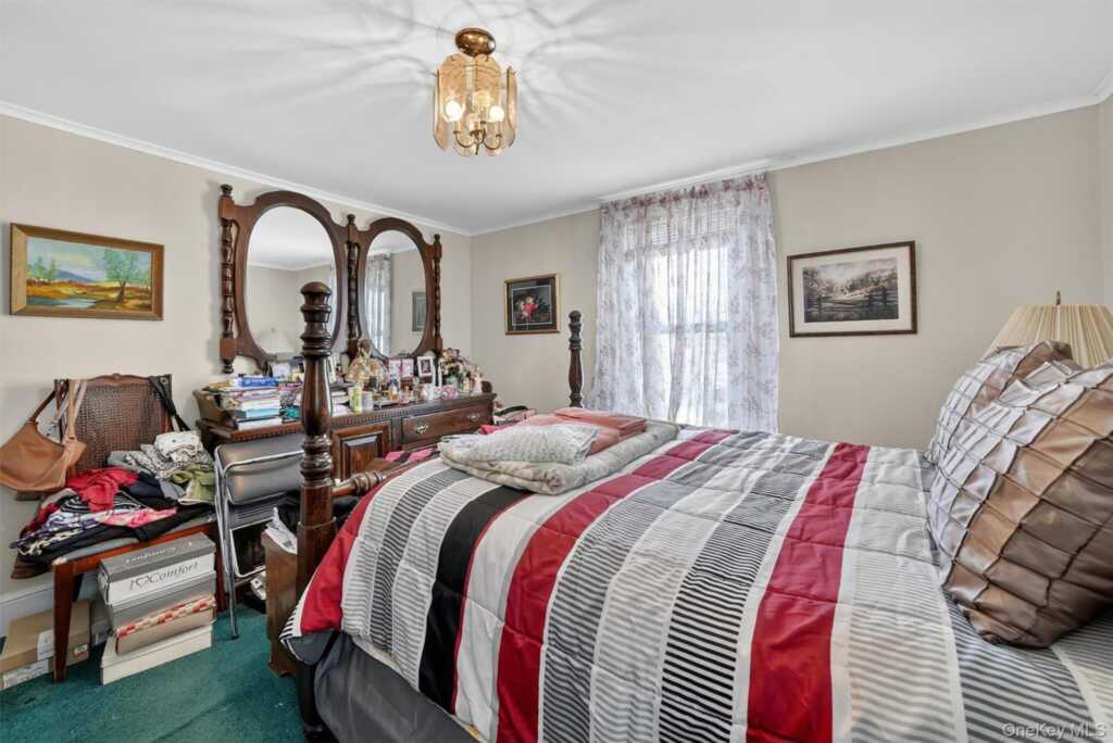 56 Lincoln Avenue, Pearl River, NY 10965 - Photo 16 of 22