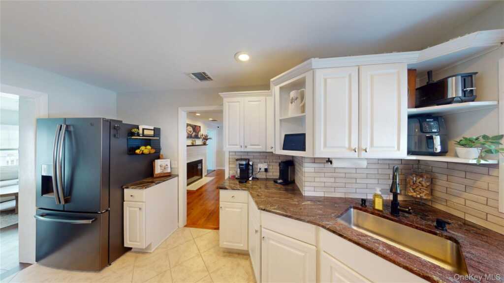 501 Spook Hollow Road, Nyack, NY 10960 - Photo 12 of 22