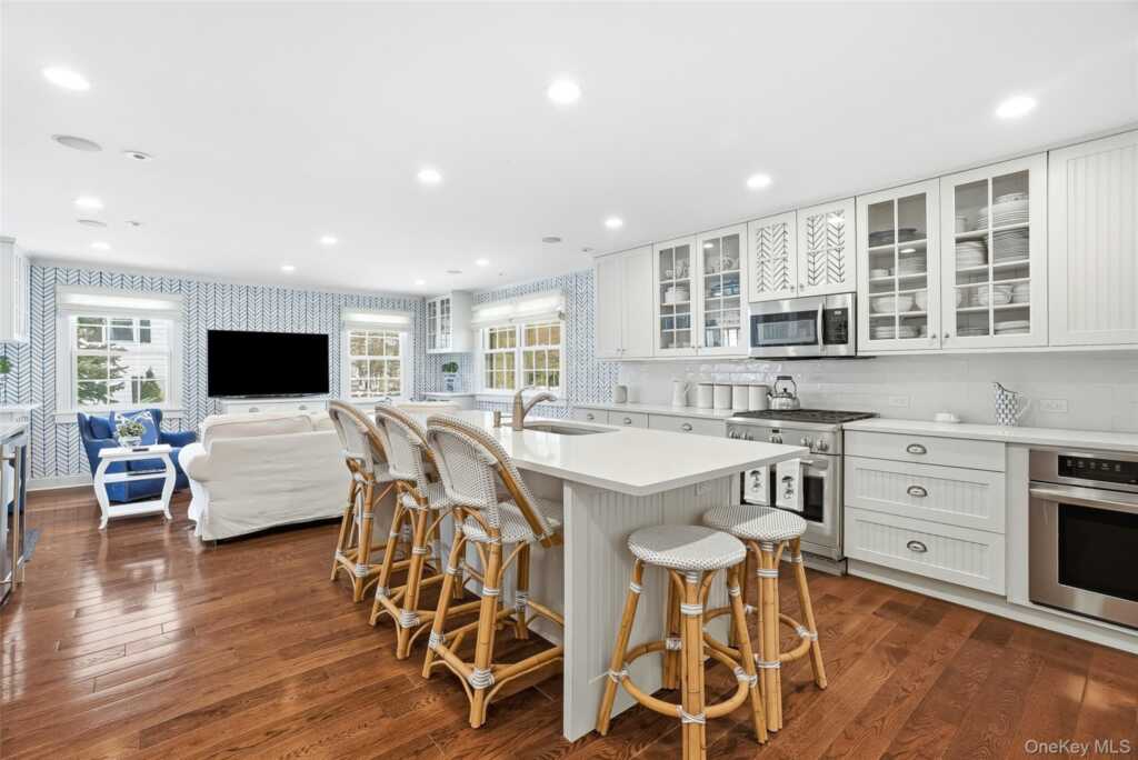 6 Pine Lane, Rye, NY 10580 - Photo 10 of 33