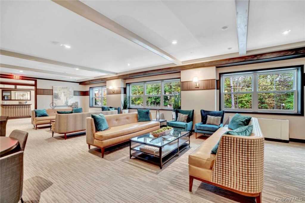 92 Blauvelt Way - The Sheldon, Unit #502, Suffern, NY 10901 - Photo 18 of 36