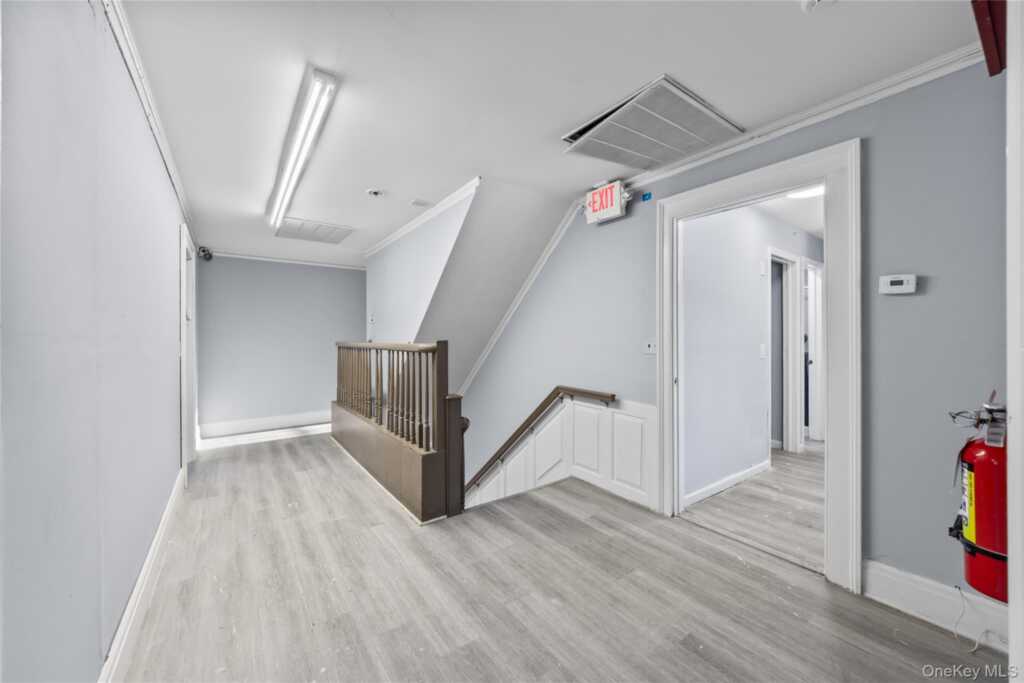 996 Haverstraw Road, Suffern, NY 10901 - Photo 19 of 50