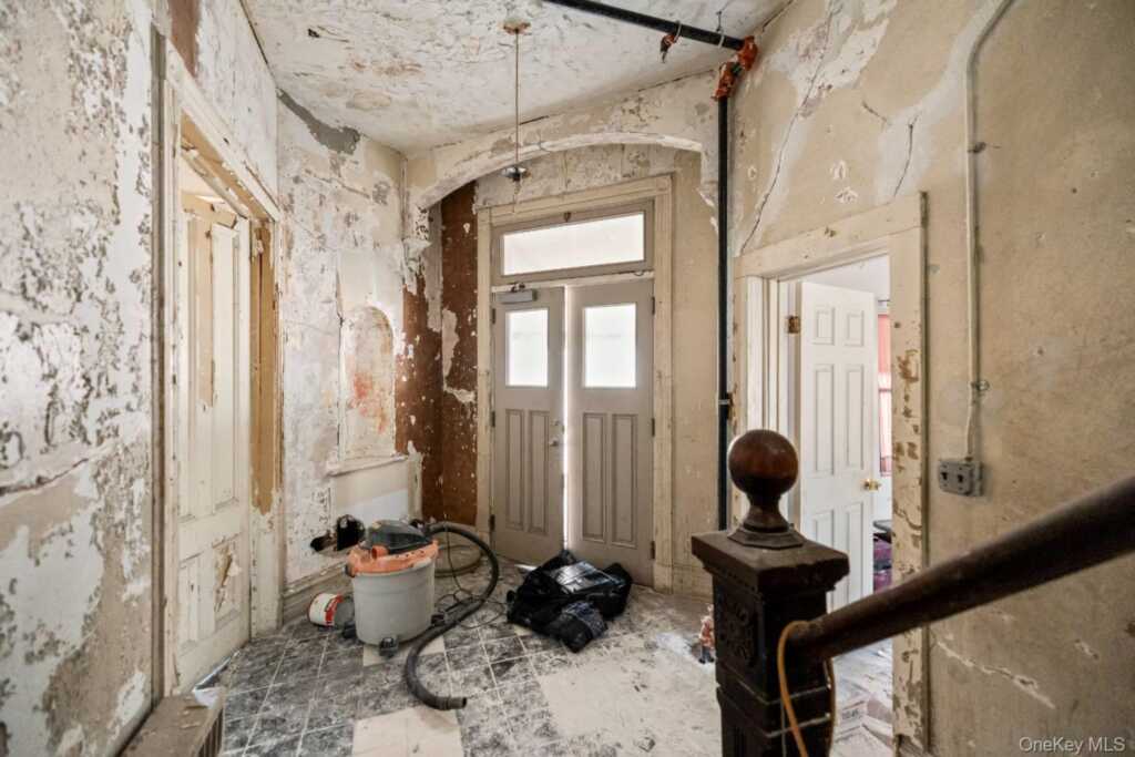 64 White Avenue, Nyack, NY 10960 - Photo 10 of 27