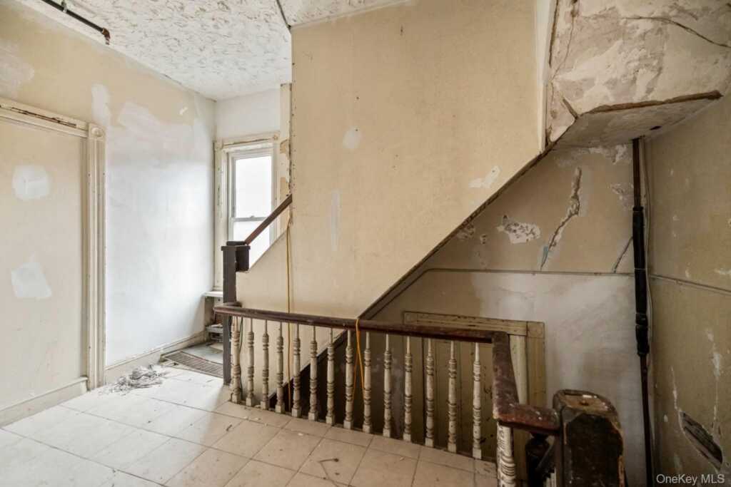 64 White Avenue, Nyack, NY 10960 - Photo 18 of 27