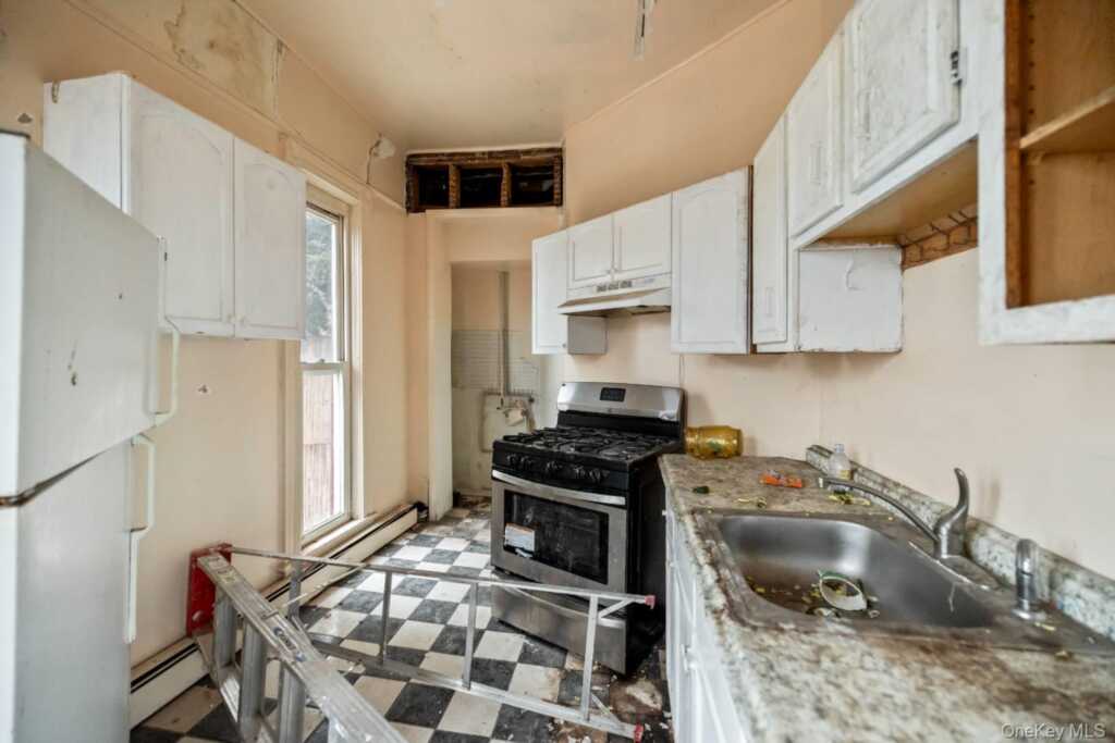 64 White Avenue, Nyack, NY 10960 - Photo 20 of 27