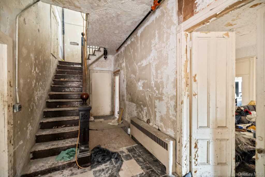 64 White Avenue, Nyack, NY 10960 - Photo 8 of 27