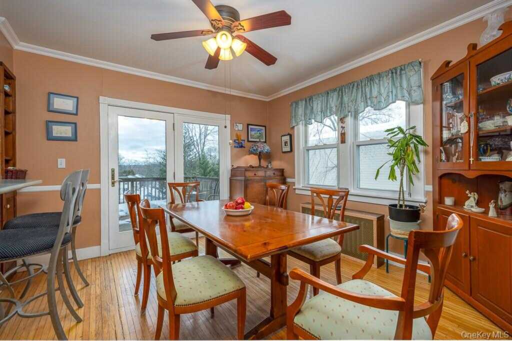 34 Mountainview Avenue, Pearl River, NY 10965 - Photo 15 of 31