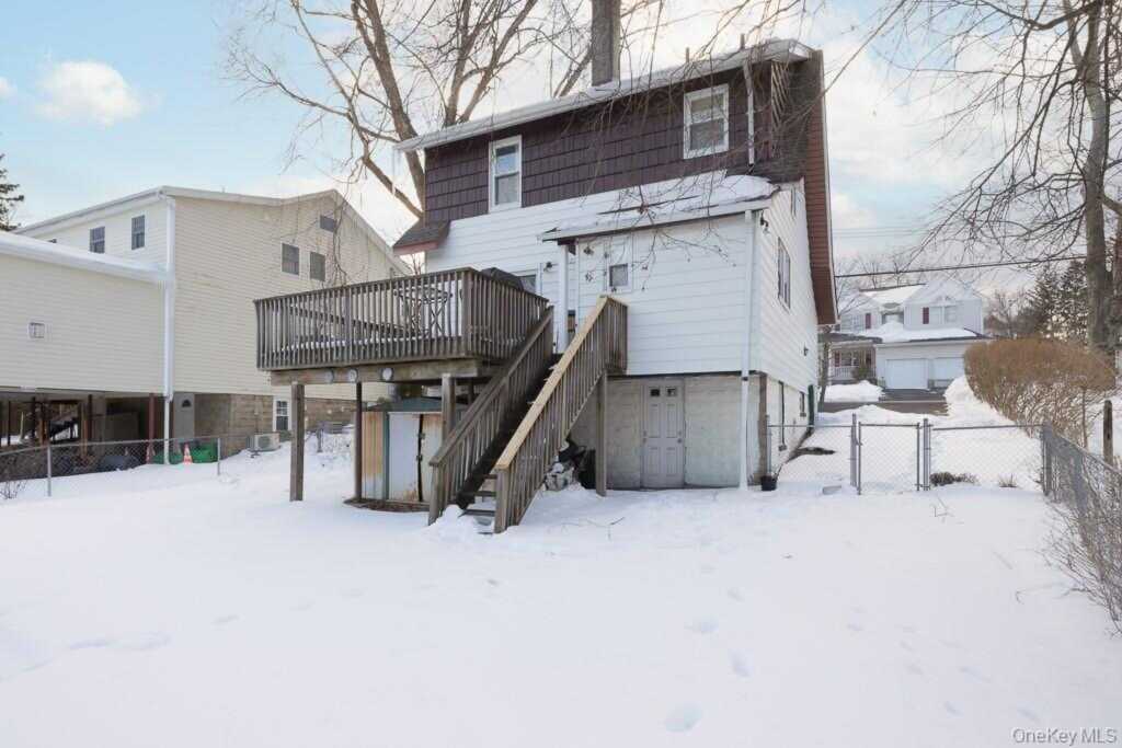 34 Mountainview Avenue, Pearl River, NY 10965 - Photo 4 of 31