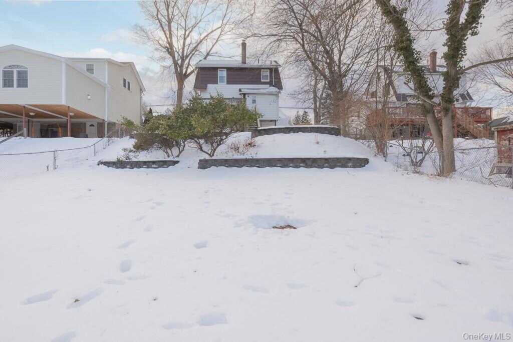 34 Mountainview Avenue, Pearl River, NY 10965 - Photo 6 of 31