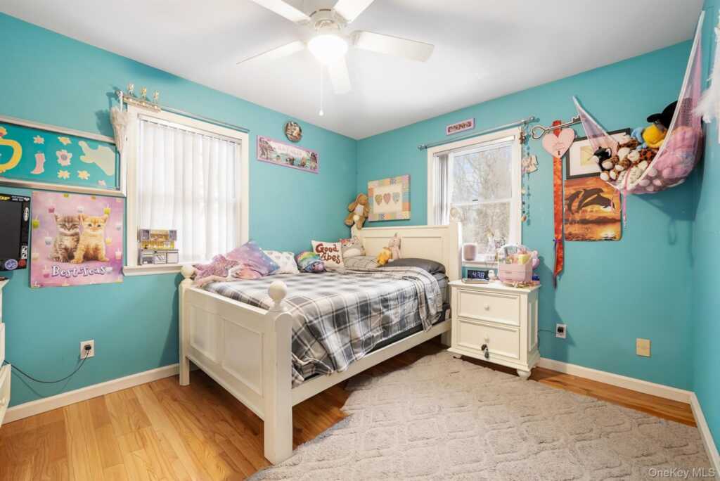 131 W Washington Avenue, Pearl River, NY 10965 - Photo 25 of 50