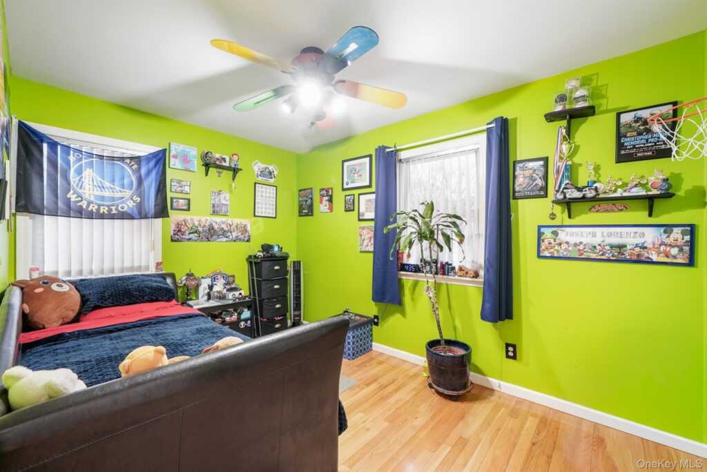 131 W Washington Avenue, Pearl River, NY 10965 - Photo 27 of 50