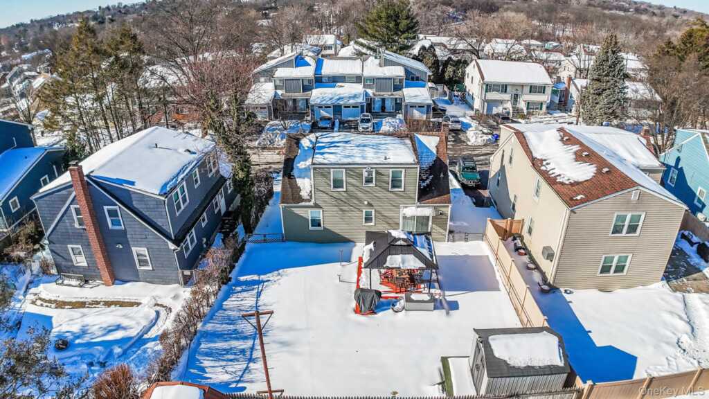 21 Highview Avenue, Rye, NY 10573 - Photo 12 of 22