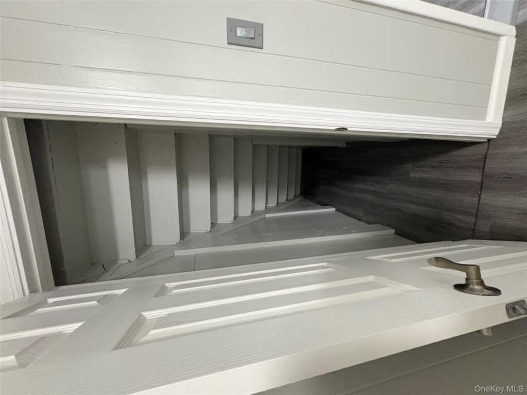 142 Smith st., Unit #1, Rye, NY 10573 - Photo 6 of 9