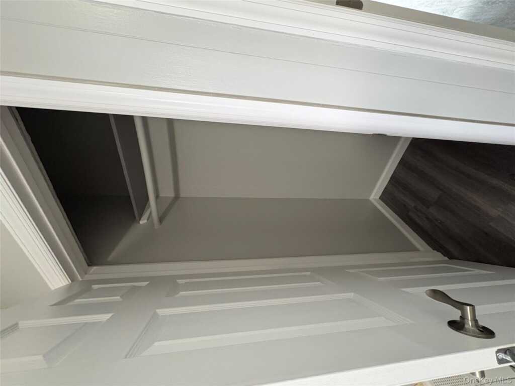 142 Smith st., Unit #1, Rye, NY 10573 - Photo 8 of 9