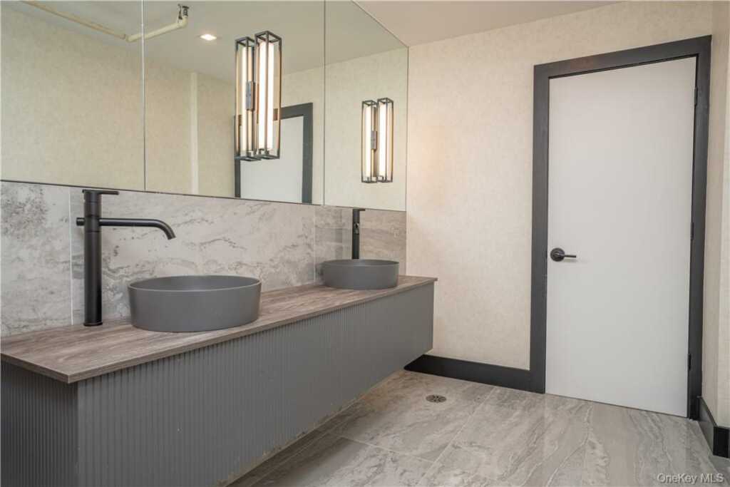 8-12 S Boulevard, Unit #10-201, Nyack, NY 10960 - Photo 24 of 36