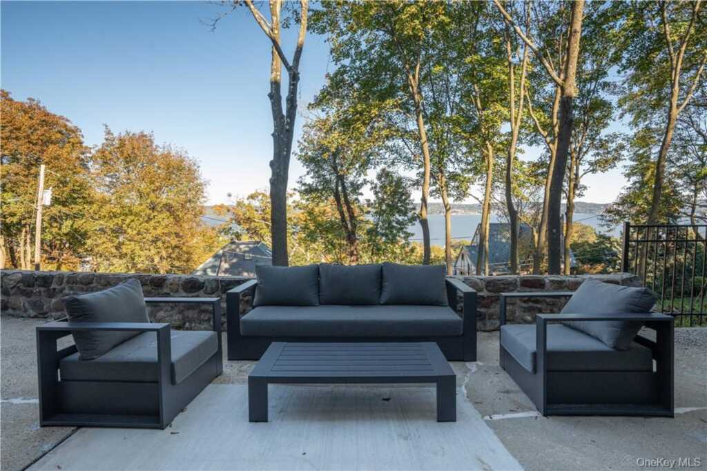 8-12 S Boulevard, Unit #10-201, Nyack, NY 10960 - Photo 4 of 36