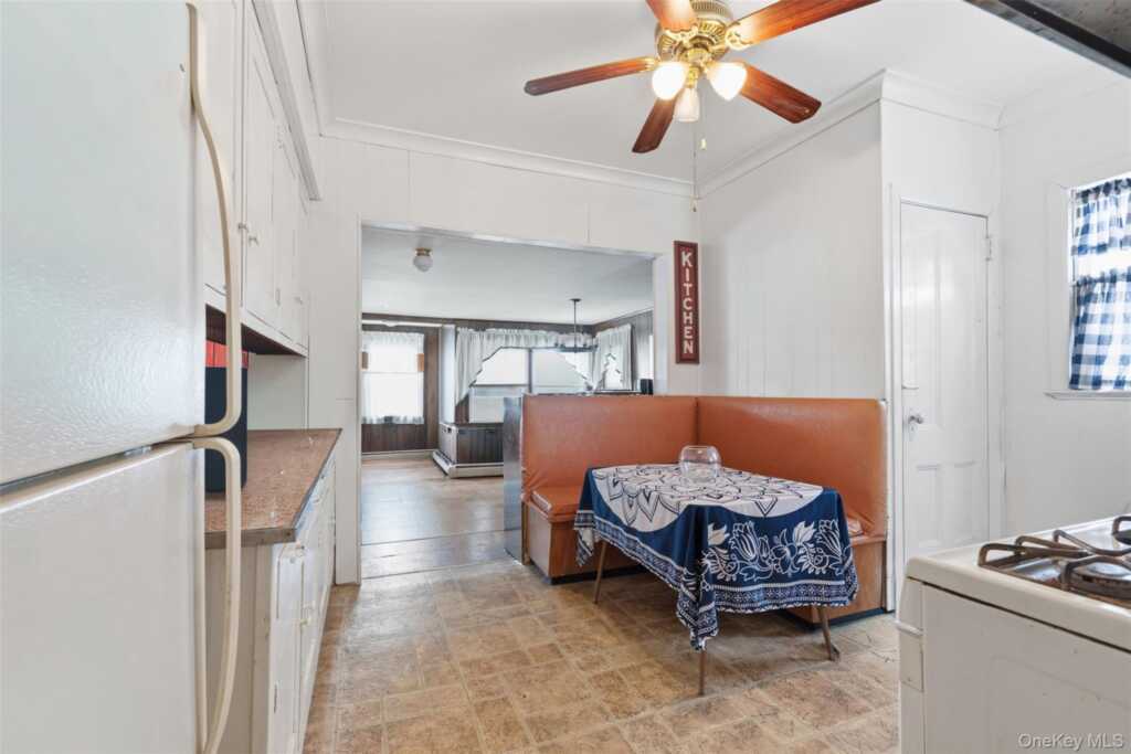 57 Park Avenue, Suffern, NY 10901 - Photo 8 of 26