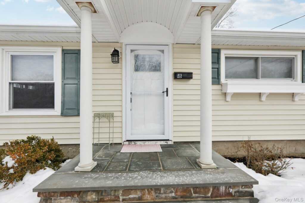 18 Lake Road, Stony Point, NY 10980 - Photo 3 of 18