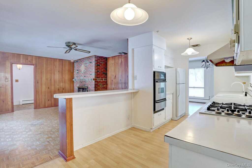 5 Steinway Court, Suffern, NY 10901 - Photo 16 of 49