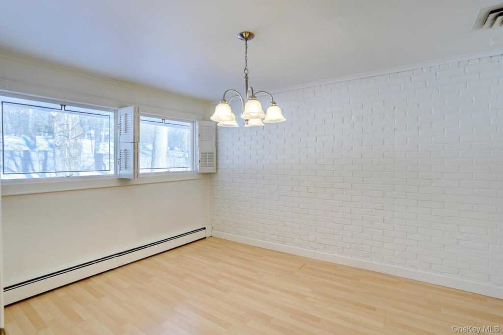 5 Steinway Court, Suffern, NY 10901 - Photo 22 of 49