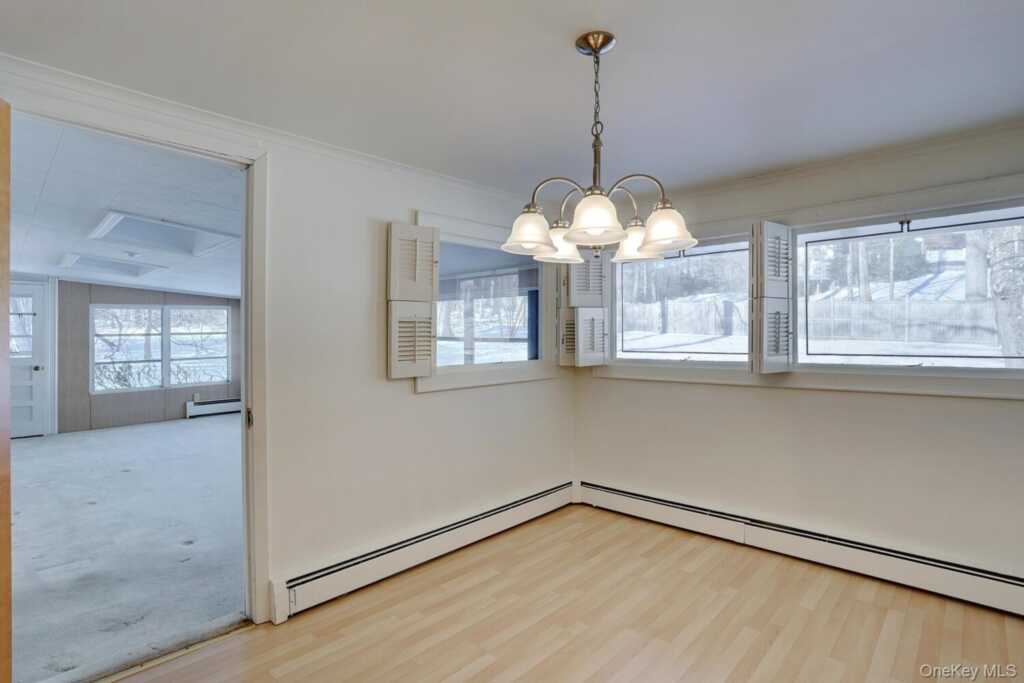 5 Steinway Court, Suffern, NY 10901 - Photo 23 of 49