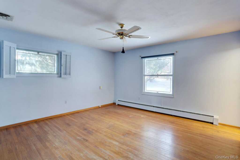 5 Steinway Court, Suffern, NY 10901 - Photo 27 of 49