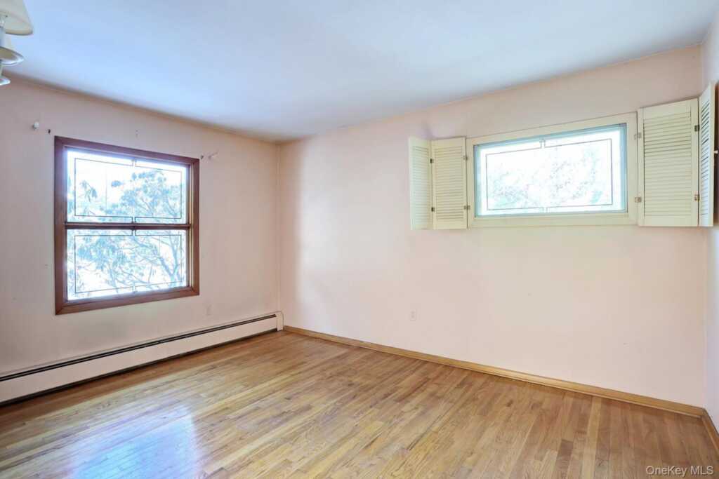 5 Steinway Court, Suffern, NY 10901 - Photo 31 of 49