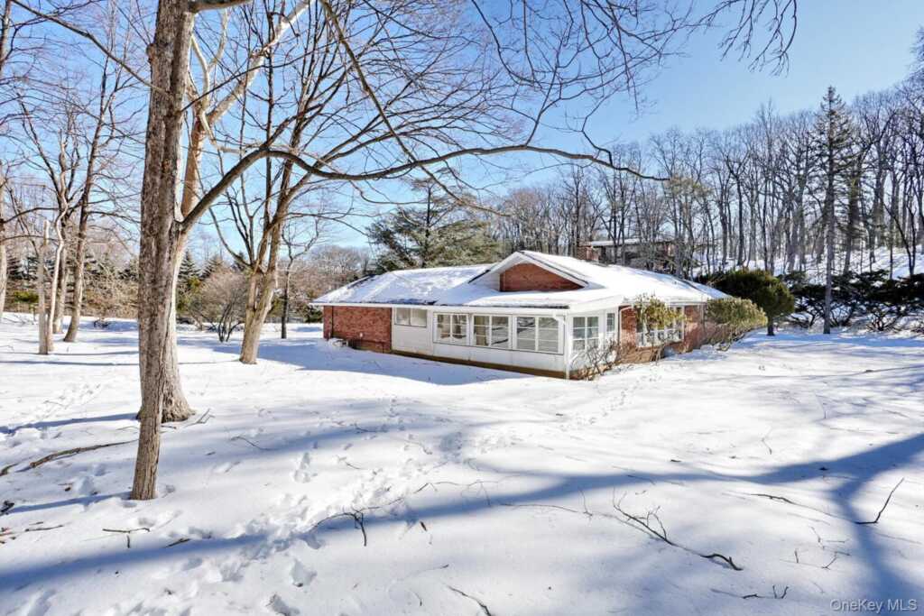 5 Steinway Court, Suffern, NY 10901 - Photo 43 of 49